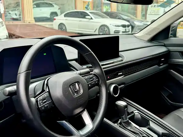 Honda Accord 2025