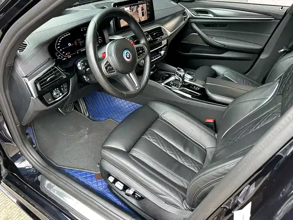 BMW 5 Series 2022