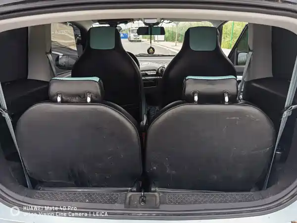 Baojun E300 2021