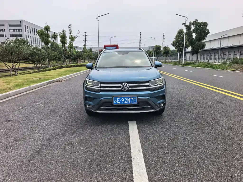 Volkswagen Tharu 2019