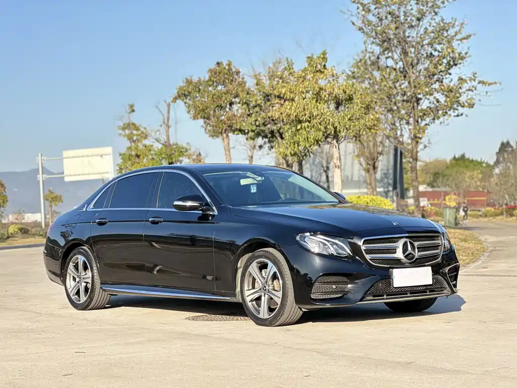 Mercedes-Benz E-Class 2020 — фото 4