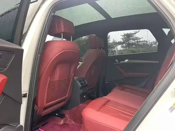 Audi Q5L 2024