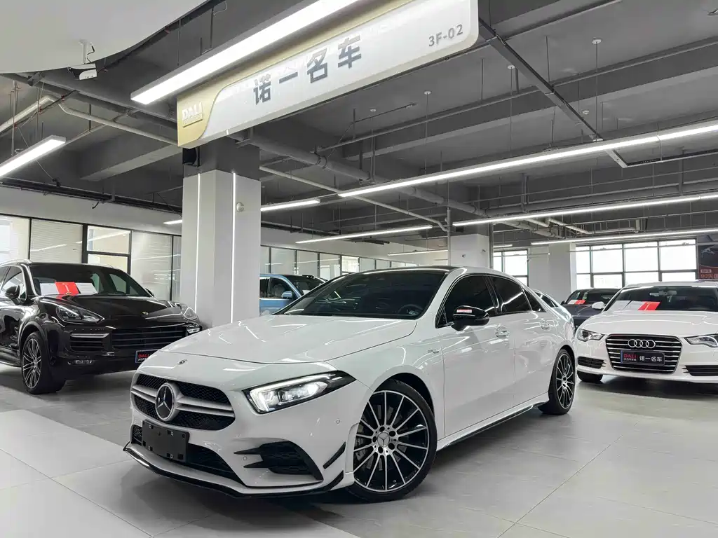 Mercedes-Benz A-Class AMG 2021 — фото 1