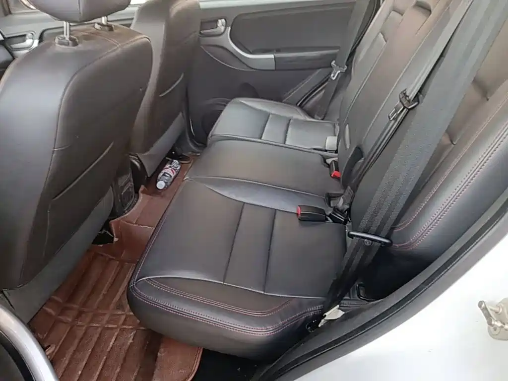 Chery Tiggo 3 2015 — фото 17