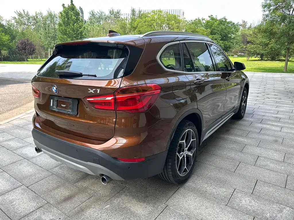 BMW X1 2017 — фото 5