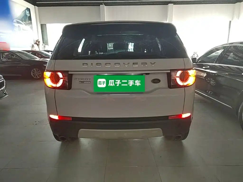 Land Rover Discovery Sport 2017 — фото 6