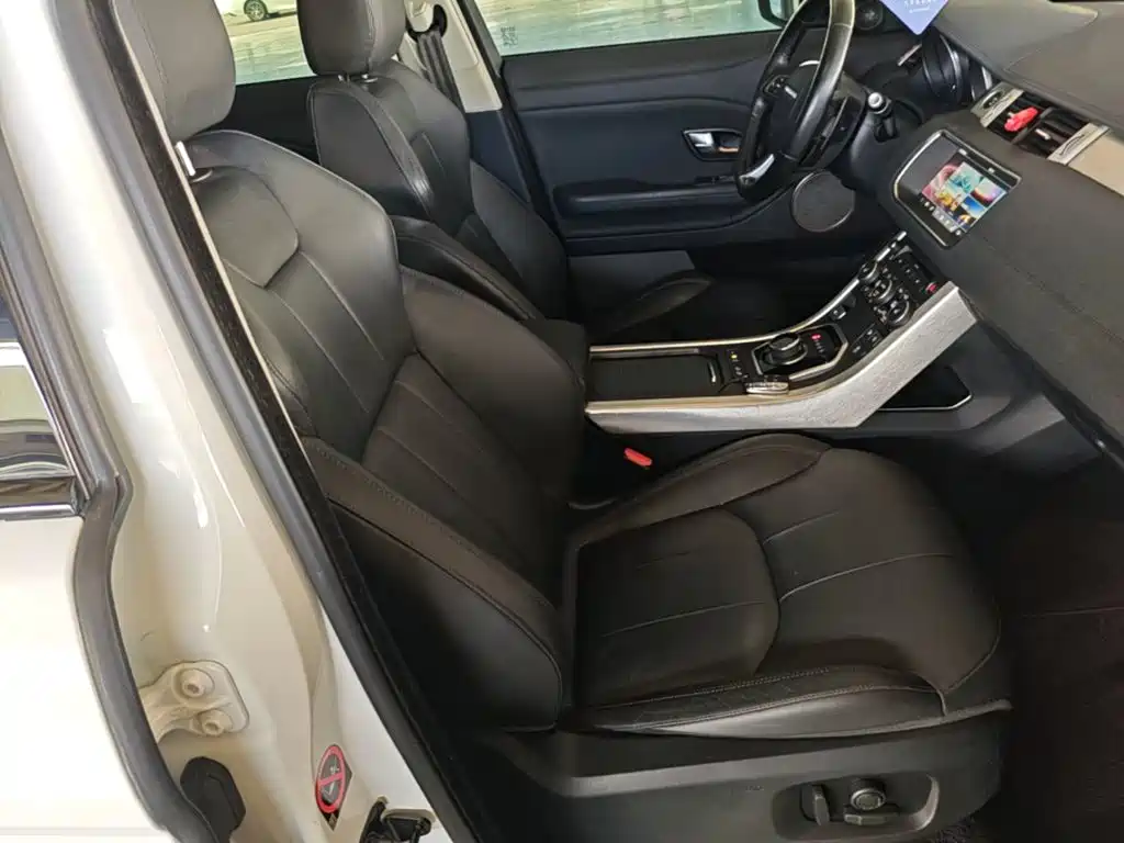 Land Rover Range Rover Evoque 2018 — фото 25
