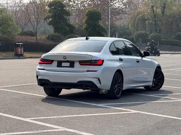 BMW 3 Series 2020