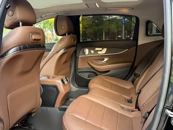 Mercedes-Benz E-Class 2019