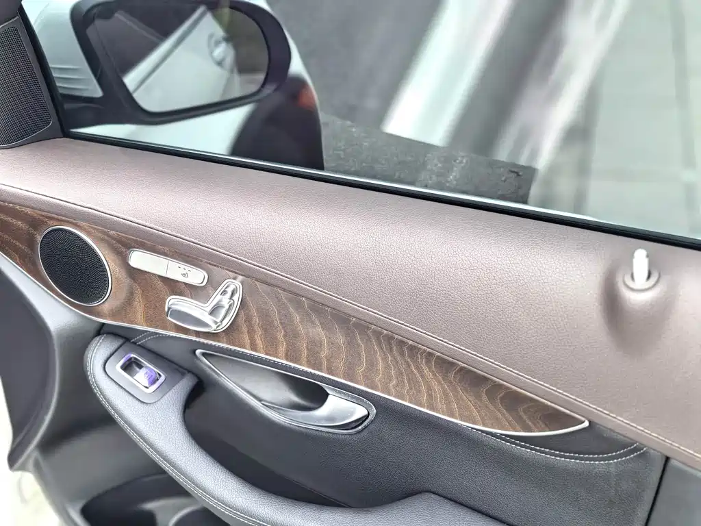 Mercedes-Benz GLC 2020