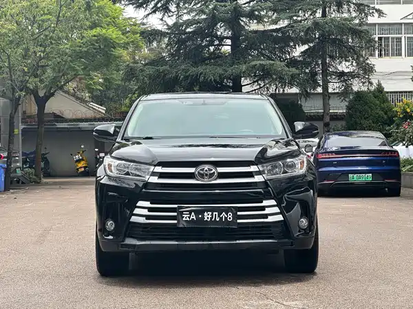 Toyota Highlander 2020