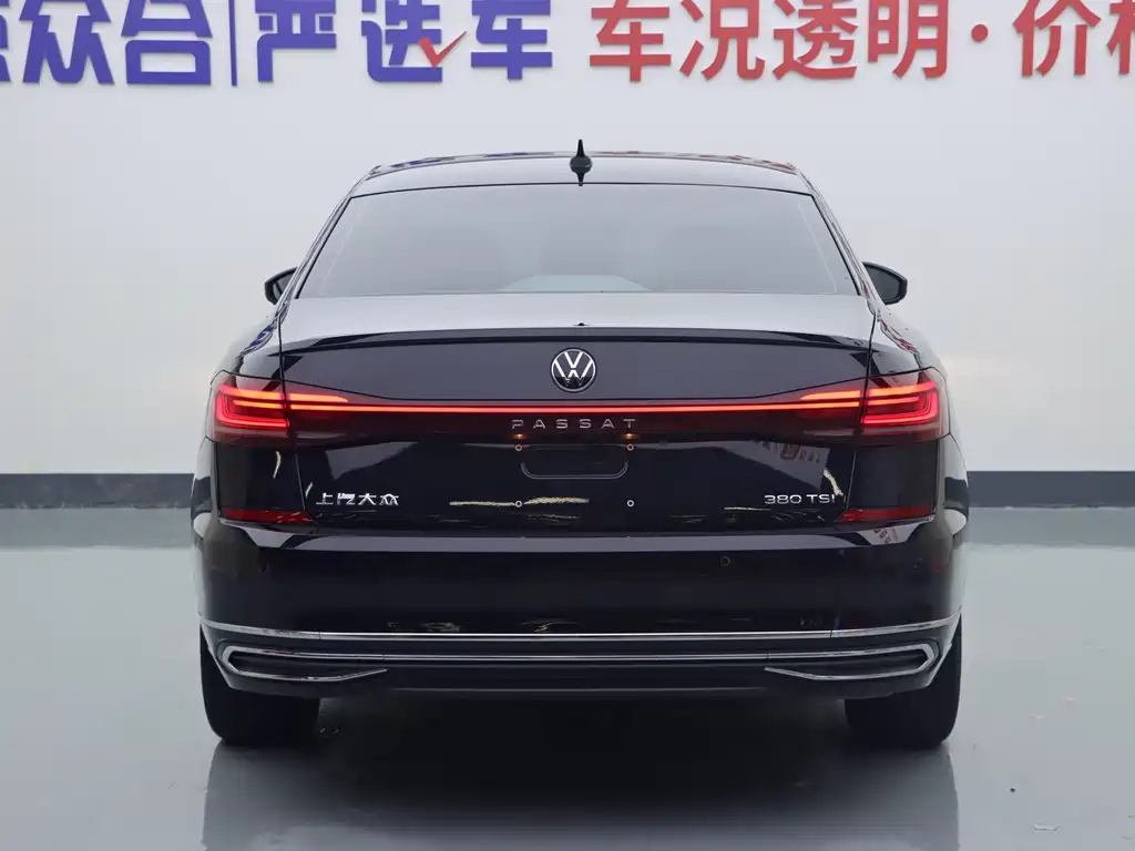 Volkswagen Passat 2023 — фото 22