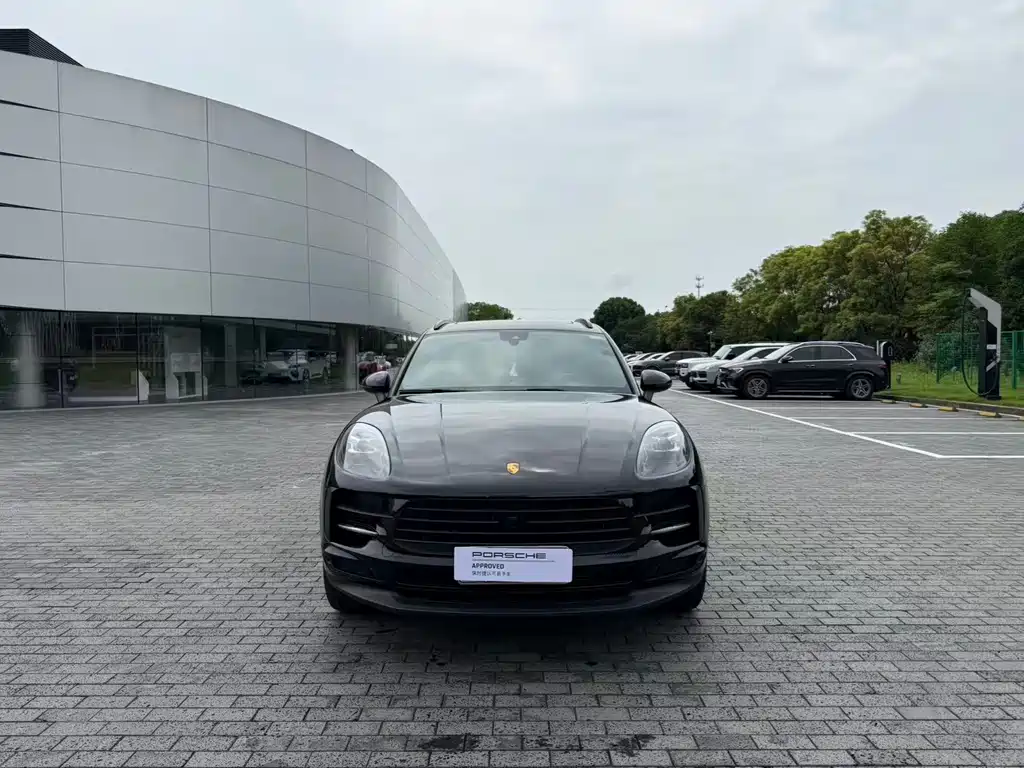 Porsche Macan 2023 — фото 2
