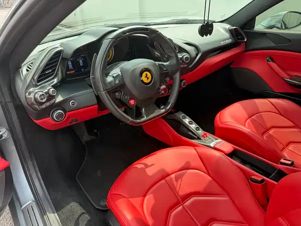 Ferrari 488 2017