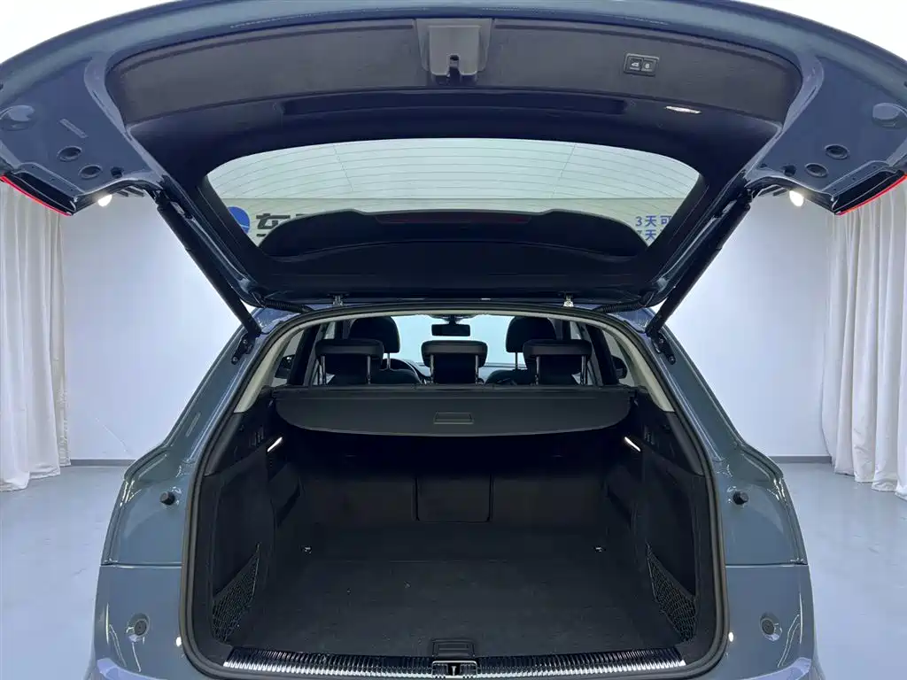 Audi Q5L 2022 — фото 26