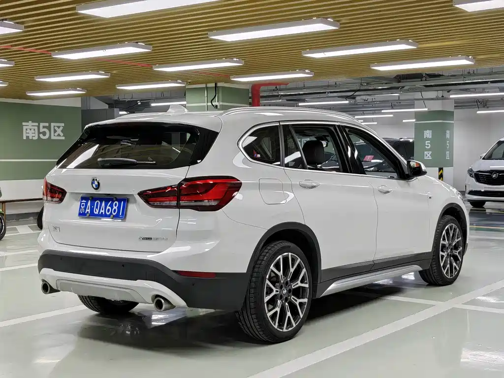 BMW X1 2020 — фото 6