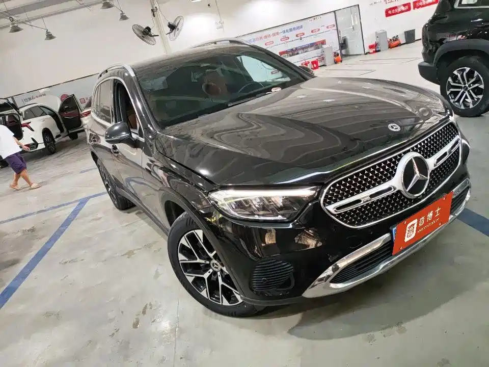 Mercedes-Benz GLC 2023 — фото 3