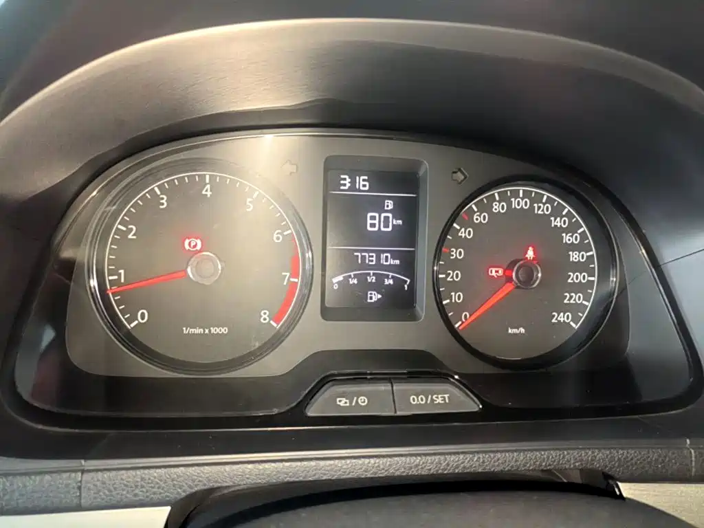 Volkswagen Gran Lavida 2015 — фото 12