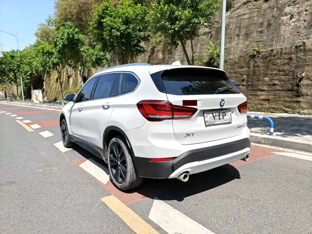 BMW X1 2020 — фото 15
