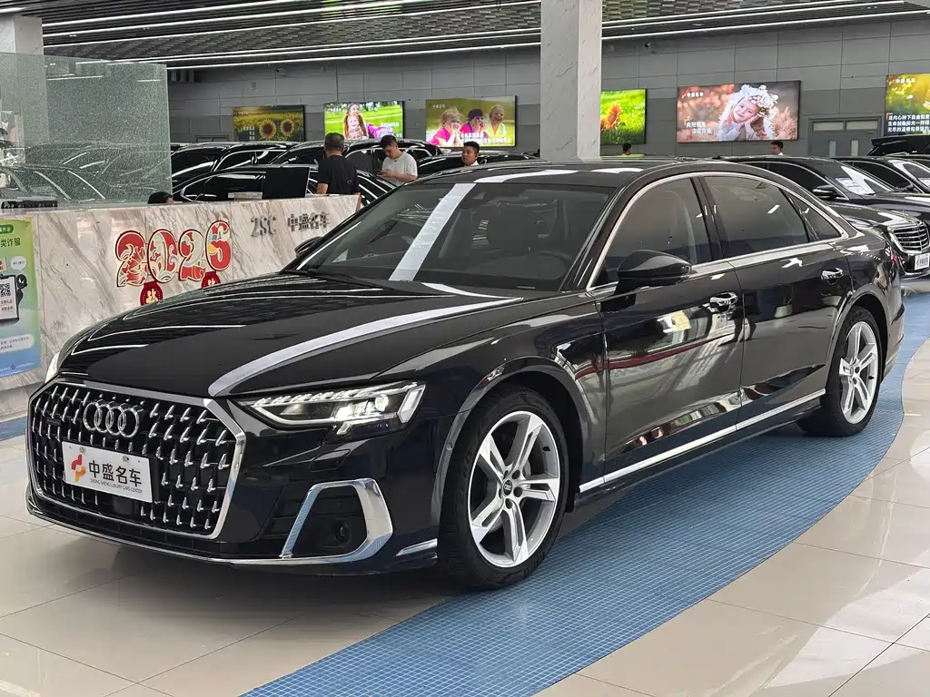 Audi A8 2023