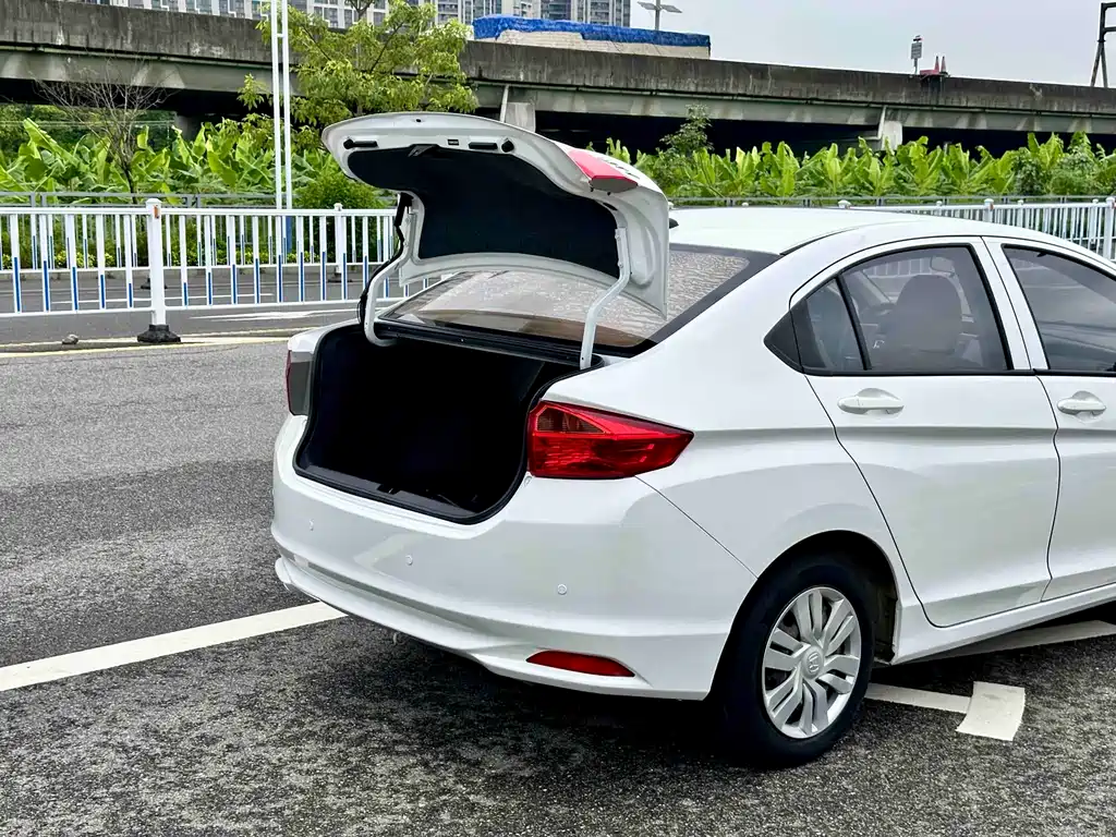 Honda City 2019 — фото 15
