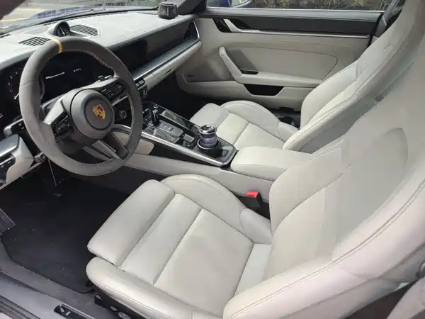 Porsche 911 2021