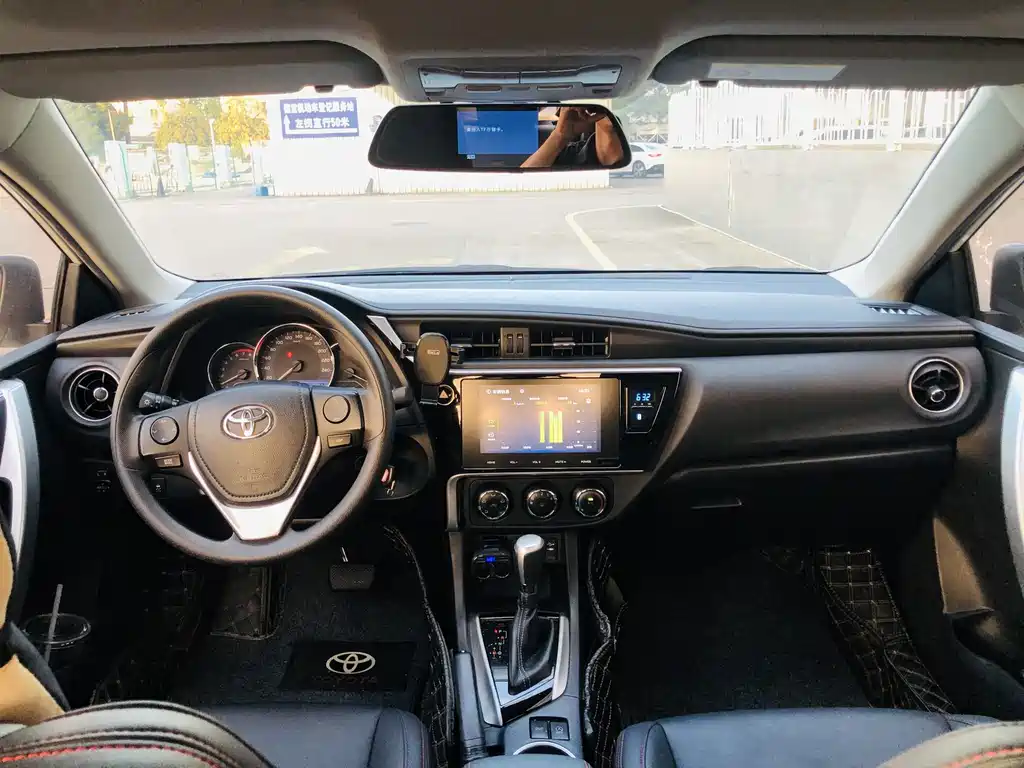 Toyota Levin 2018 — фото 16