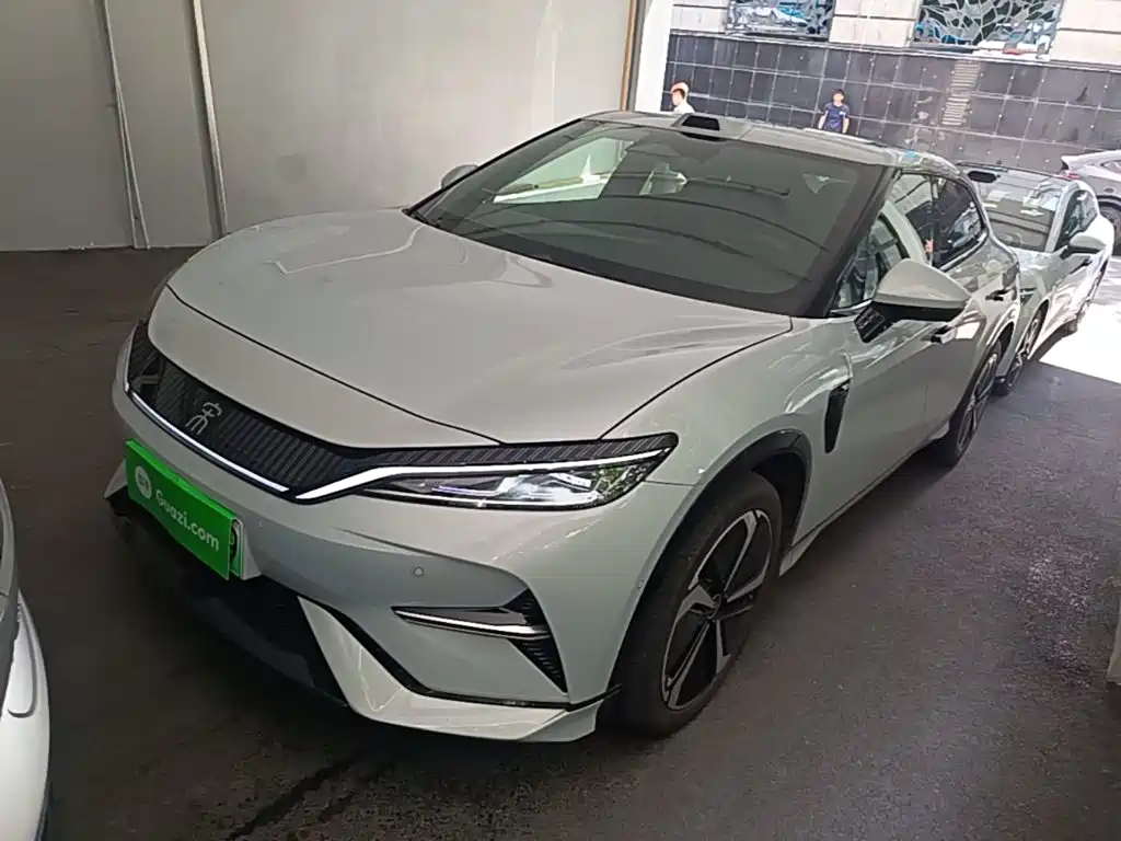 BYD Song L EV 2025 — фото 2