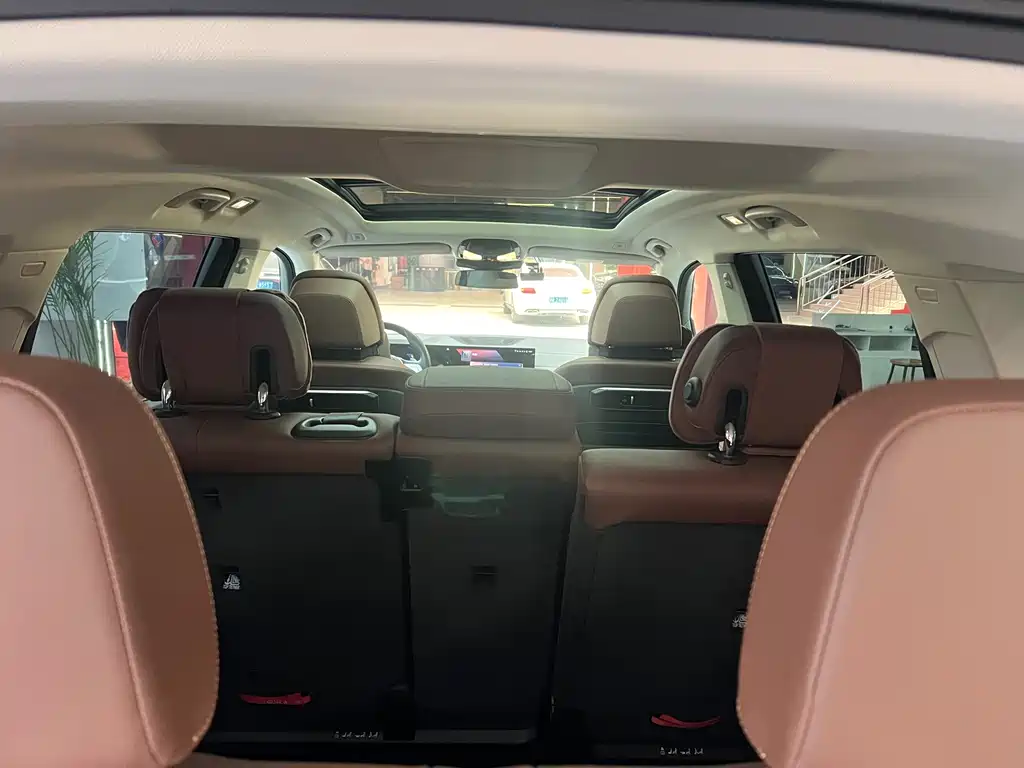 BMW X7 2023 — фото 17