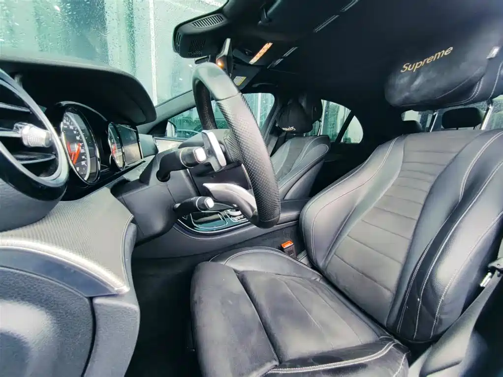 Mercedes-Benz E-Class 2018 — фото 12