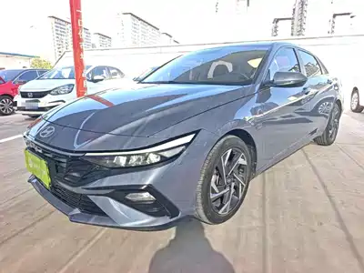 Hyundai Elantra 2024