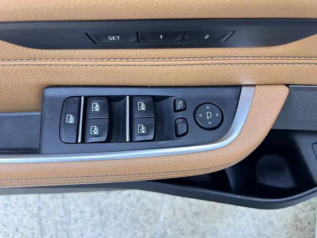 BMW 6 Series GT 2018 — фото 28