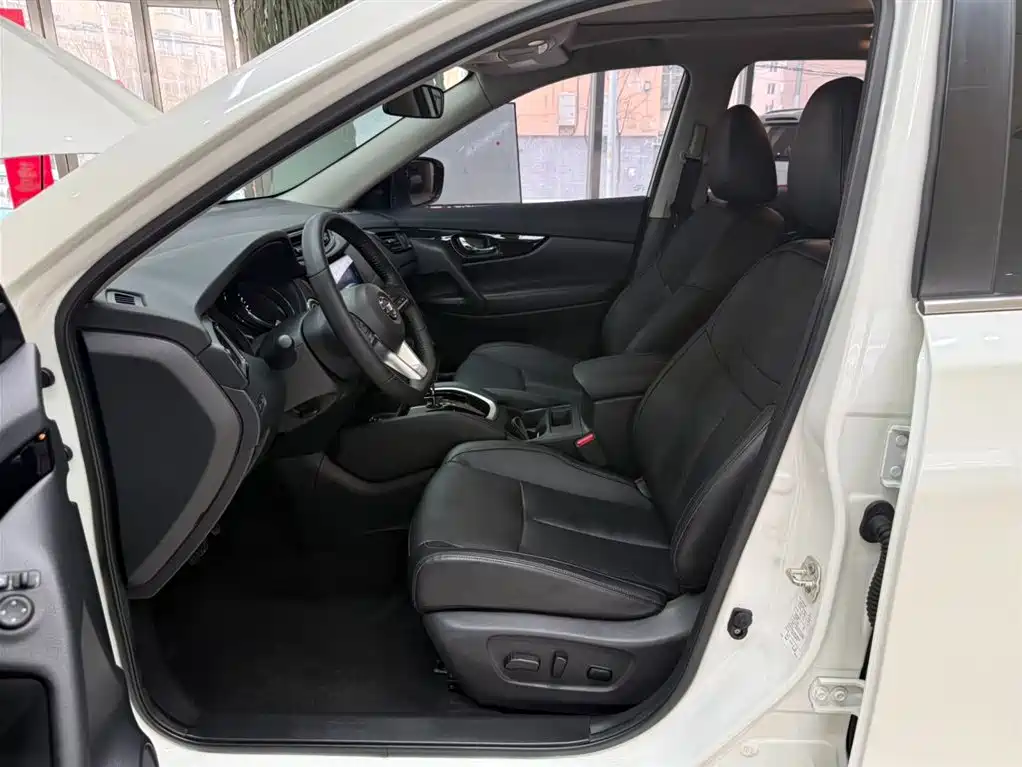 Nissan X-Trail 2023 — фото 16