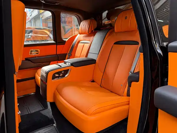Rolls-Royce Cullinan 2025