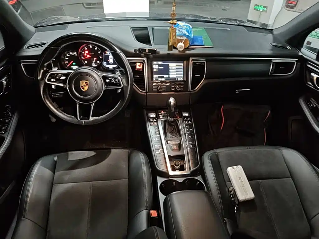 Porsche Macan 2016 — фото 10