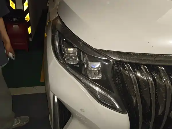 GAC Trumpchi M8 2022