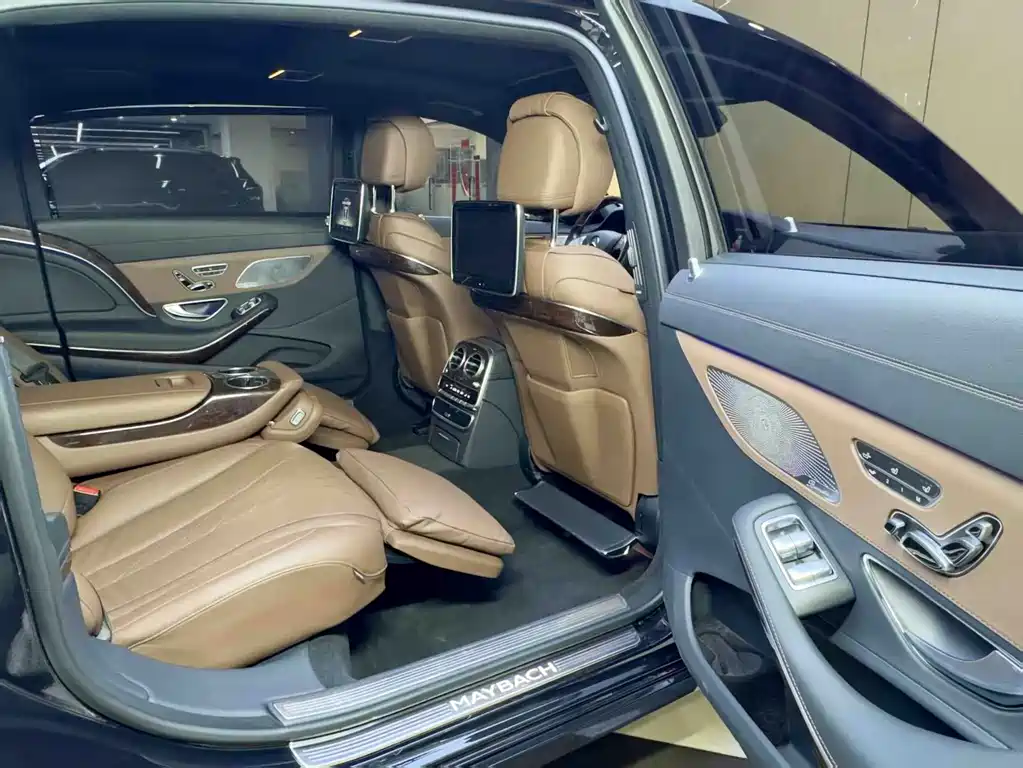 Mercedes-Benz Maybach S-Class 2017 — фото 12
