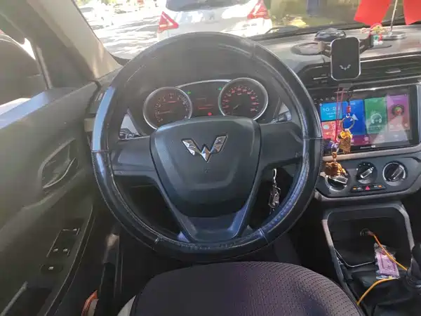 Wuling Hongguang 2021