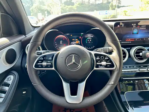 Mercedes-Benz GLC 2022
