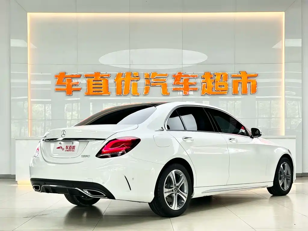 Mercedes-Benz C-Class 2020