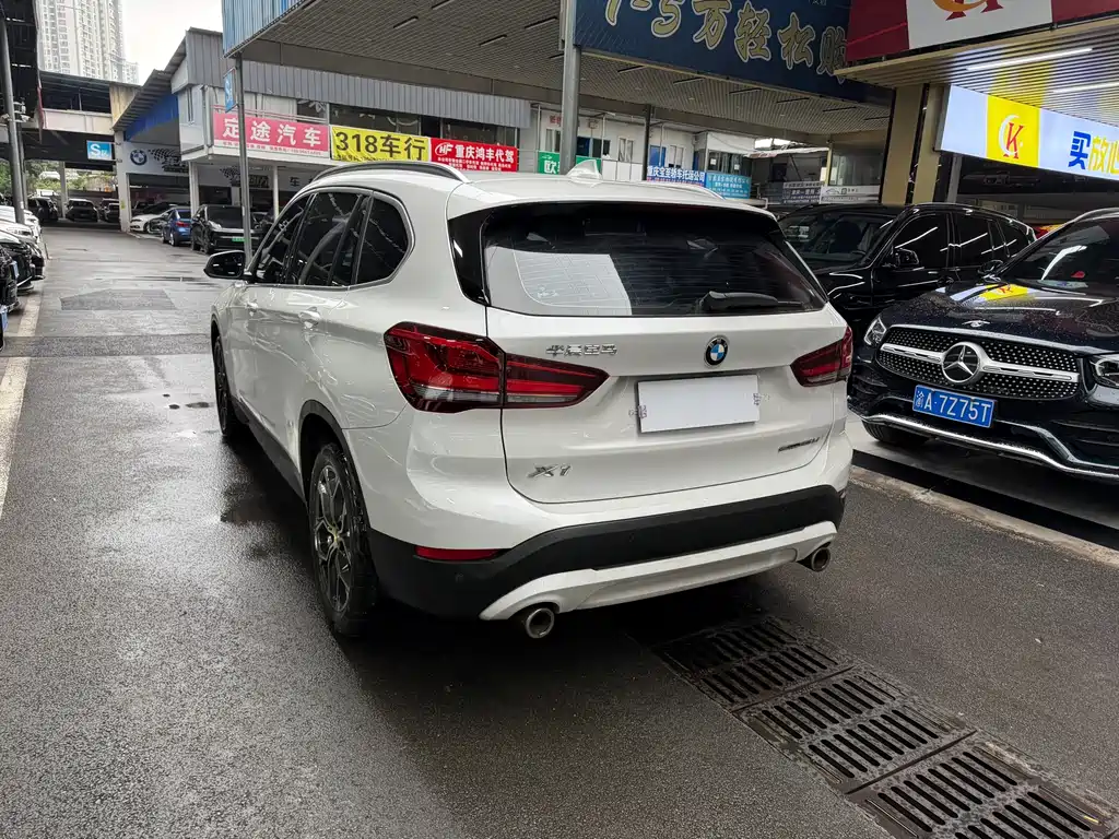 BMW X1 2022 — фото 4