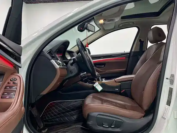 BMW 5 Series 2015