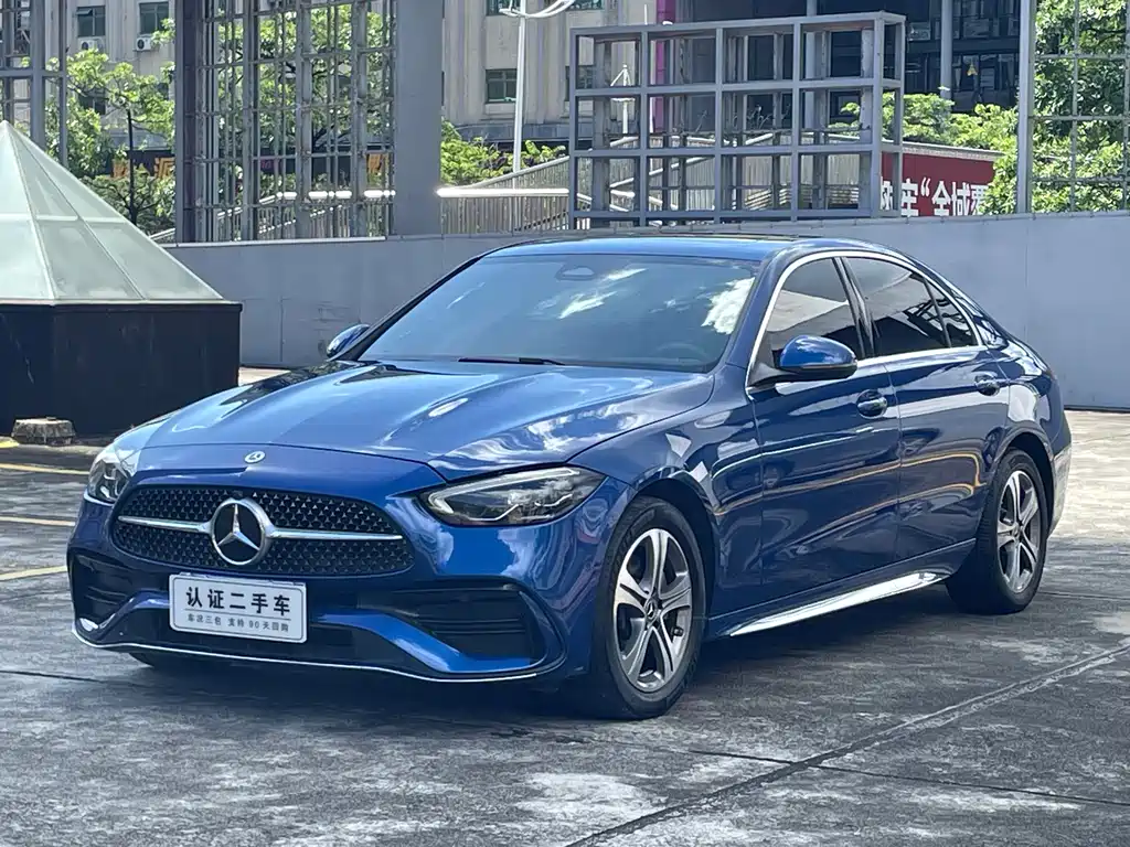 Mercedes-Benz C-Class 2022