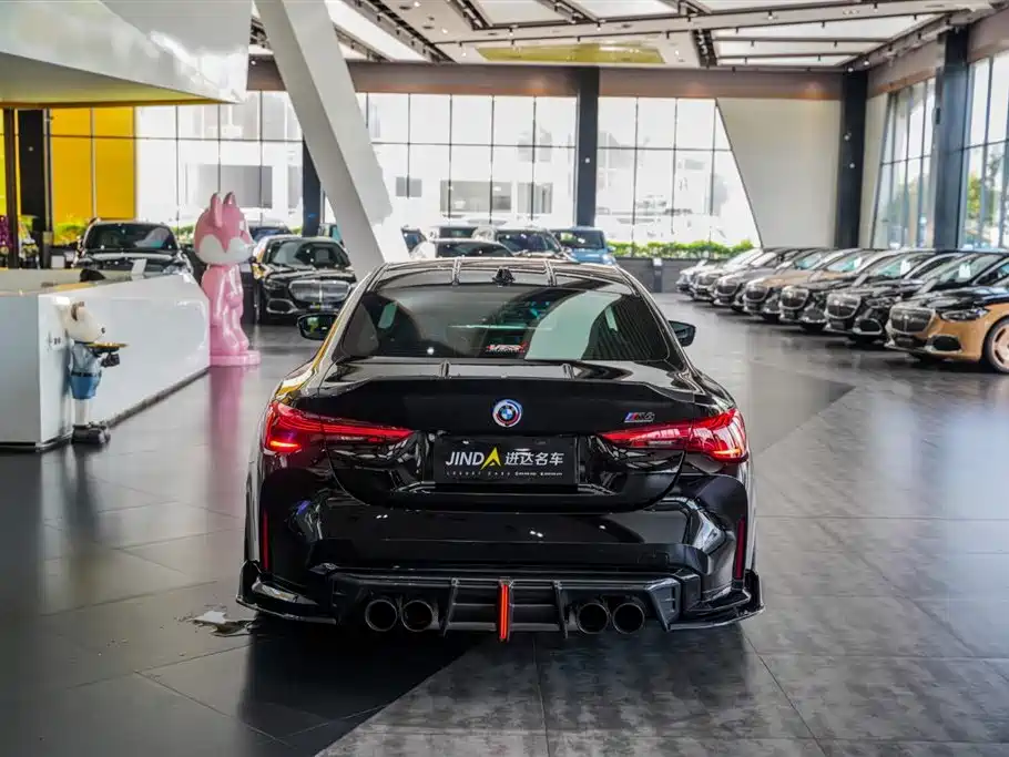 BMW M4 2025 — фото 16