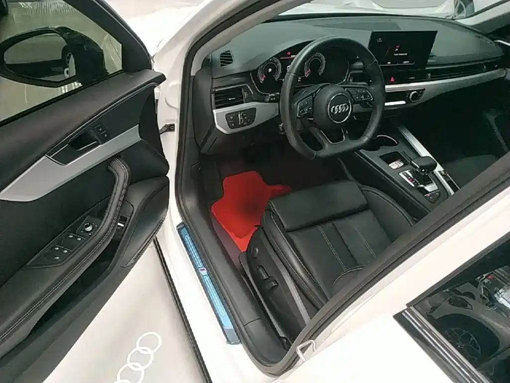 Audi A4L 2022 — фото 16