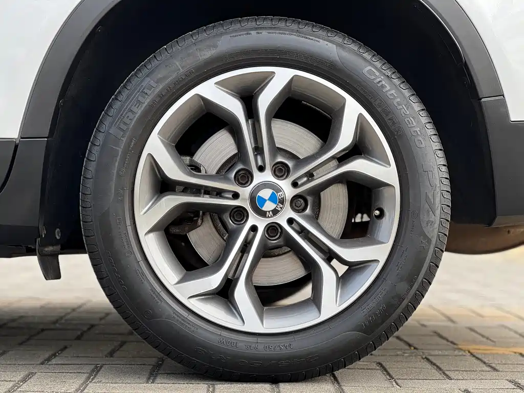 BMW X3 2015 — фото 30