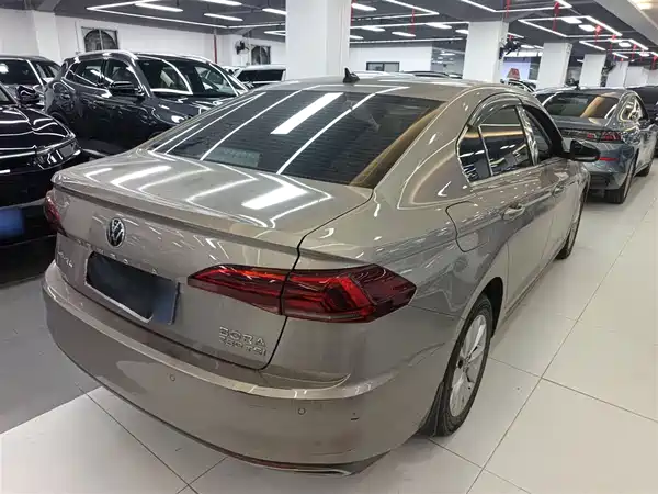Volkswagen Bora 2021
