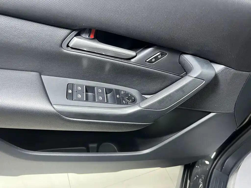Mazda CX-50 Xingye 2023 — фото 15