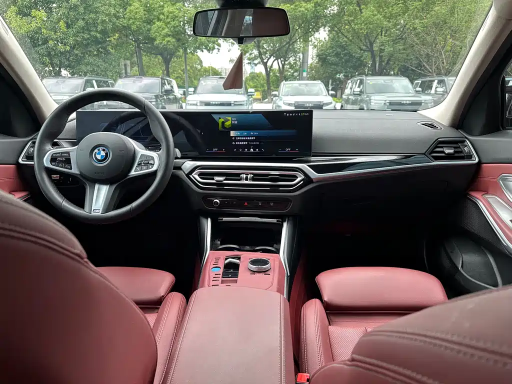 BMW i3 2023 — фото 11