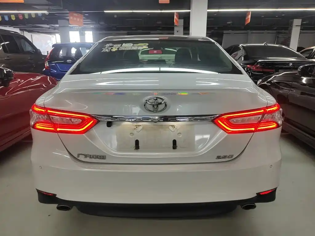 Toyota Camry 2021